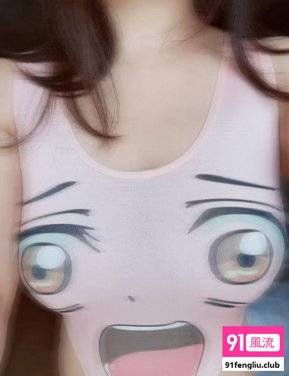 大奶黑丝制服妹